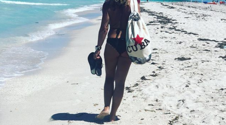 Επώνυμη Κύπρια αναστάτωσε το instagram με το σέξι κορμί της!