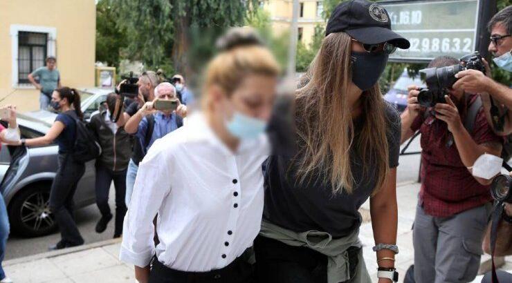 Ο πατέρας της πρώην παίκτριας ριάλιτι που εμπλέκεται σε υπόθεση κοκαΐνης "σπάει" τη σιωπή του