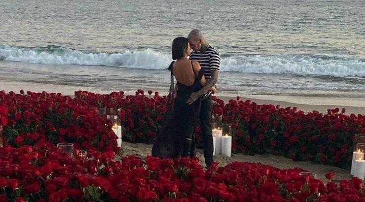 Kourtney Kardashian: Δέχθηκε πρόταση γάμου σε ένα σκηνικό βγαλμένο από παραμύθι! [εικόνες]
