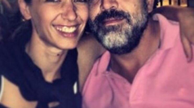 Κούλλης Νικολάου: Το τρυφερό φιλί στη σύζυγό του on air!