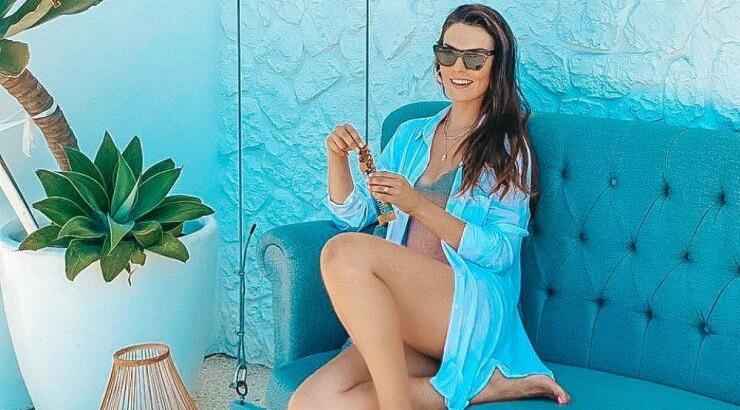 Κρίστη Αγαπίου: Η πιο όμορφη εικόνα στη θάλασσα με την κόρη της 