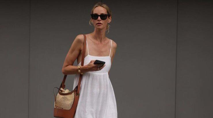 Λευκό φόρεμα: 7 looks για να φορέσεις στην πόλη ή το νησί