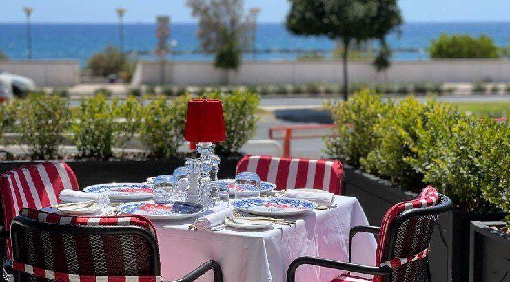 Η all day επιλογή για φαγητό με θέα τη θάλασσα στη Λεμεσό!
