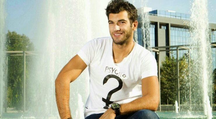 Μάνος Ιωάννου: Οι πρώτες φωτογραφίες με τη νέα του σύντροφο Βαλέρια Χοψονίδου