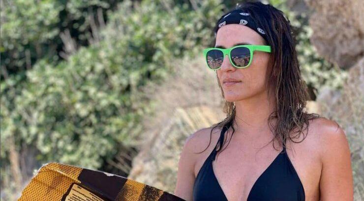 Μάρα Κωνσταντίνου: Η ηθοποιός κάνει surf και εντυπωσιάζει! [εικόνα]