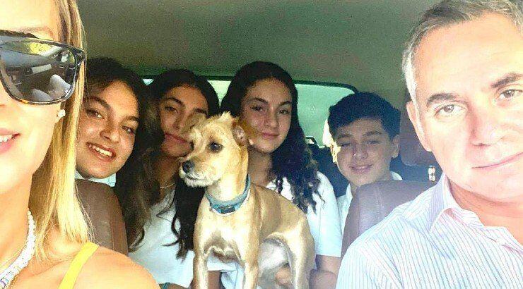 Η οικογένεια Παπαδοπούλου συγκινεί με την ανάρτησή τους [εικόνα]