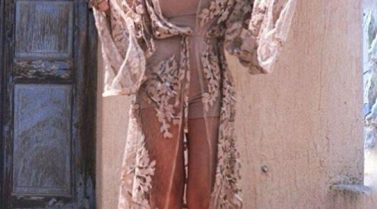 Αθηνά Οικονομάκου: Μας έδειξε τους κοιλιακούς της και μείναμε άφωνοι! [εικόνα]