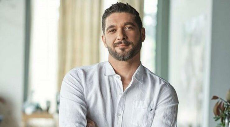 Πάνος Ιωαννίδης: Έχετε δει την αδερφή του γοητευτικού κριτή του "Master Chef"; [εικόνες]