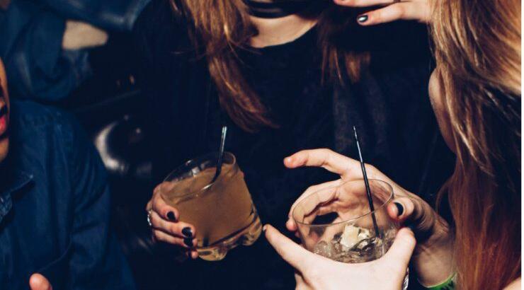 Πέντε λόγοι που το αλκοόλ μπορεί να επηρεάσει τη ρουτίνα εκγύμνασης σου