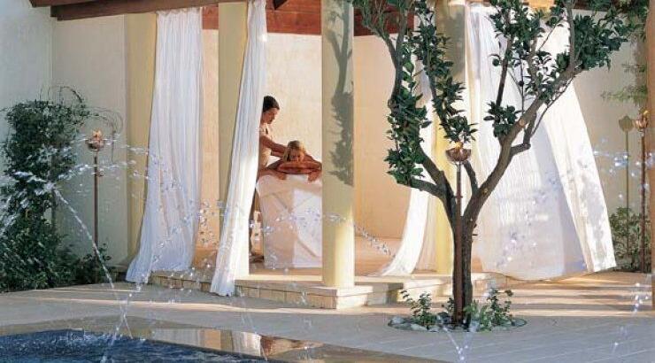 Retreat Spa Aphrodite Hills Resort 