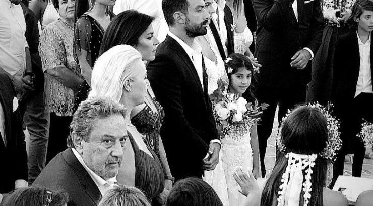 Τανιμανίδης – Μπόμπα: Το φιλί που αντάλλαξαν λίγα λεπτά πριν παντρευτούν!