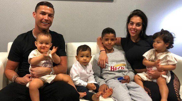 Cristiano Ronaldo: Συγκλονίζει αποκαλύπτοντας πως ανακοίνωσε στα παιδιά του τον θάνατο του γιου του 