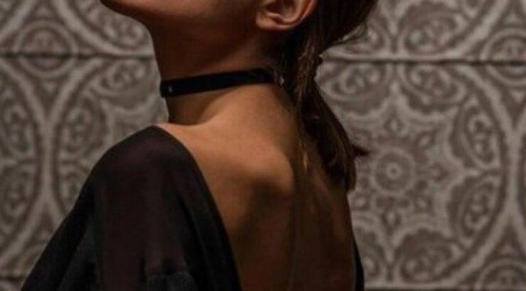 Δείτε την Μαίρη Συνατσάκη και τον σύντροφό της σε τρυφερές στιγμές σε βραδινή τους έξοδο!