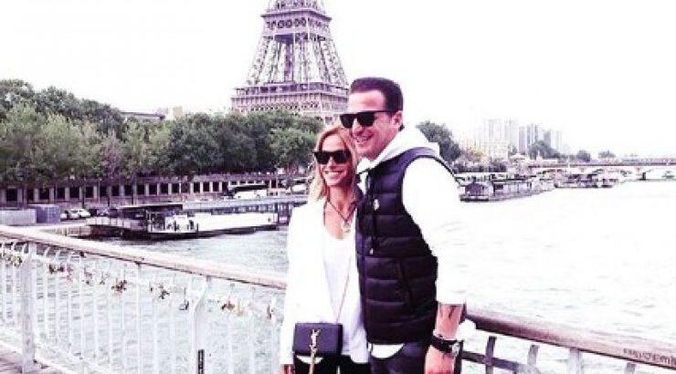 Έμιλυ Γιολίτη: Βρίσκεται στο Παρίσι μαζί με τον σύντροφό της, Χρύσανθο Τσουρούλλη και φόρεσε το πιο εντυπωσιακό και stylish outfit της σεζόν!