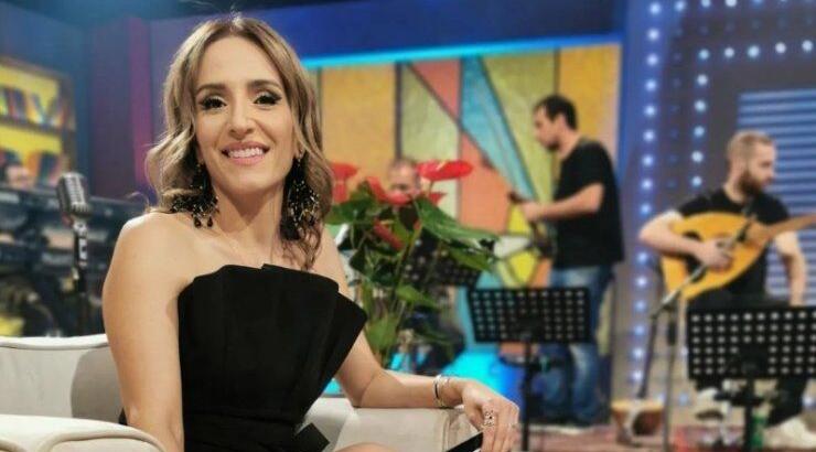 Μάρα Κωνσταντίνου: "Κόπηκε" η εκπομπή της και έριξε δημόσια το "καρφί" της