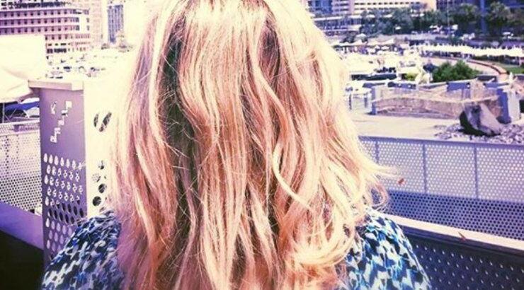 Επώνυμη Ελληνίδα διαψεύδει το χωρισμό της on air