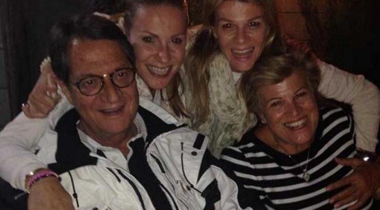 Η οικογένεια Αναστασιάδη σε διακοπές στην Κυπερούντα