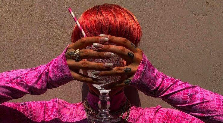 Η Ελληνίδα τραγουδίστρια συγκίνησε για τη μάχη του συντρόφου της με τον καρκίνο