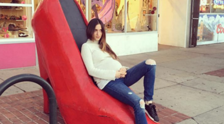 Σοφία Καρβέλα: Ανακοίνωσε το φύλο του μωρού της με αυτή τη φωτογραφία;