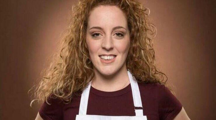 Η Σπυριδούλα του "Master Chef" είναι στην Κύπρο και ποζάρει στην παραλία