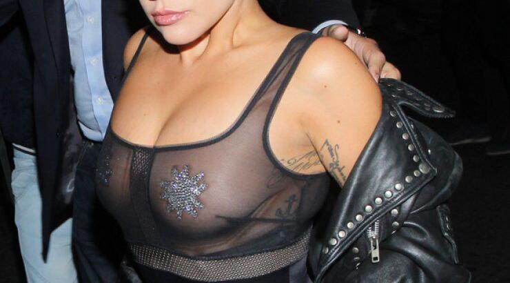 Lady Gaga: Συνεχίζει τις προκλητικές εμφανίσεις [εικόνες]