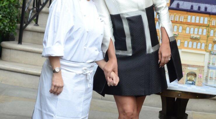 Ποια η σχέση της Lady Gaga με τα γλυκά; [εικόνες]