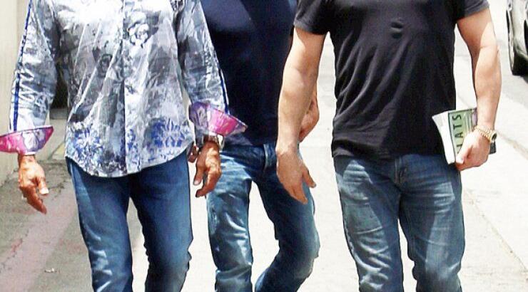 Αυτός είναι ο αδερφός διάσημου σταρ του Hollywood [εικόνες]