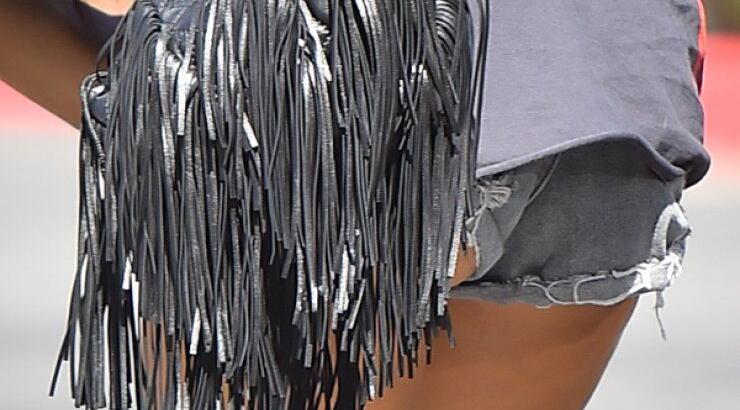 Tο σκύψιμο της Kourtney Kardashian που αναστάτωσε τον ανδρικό πληθυσμό [εικόνες]