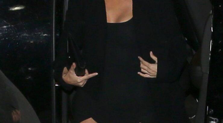 Η καυτή εμφάνιση της Kourtney Kardashian [εικόνες]