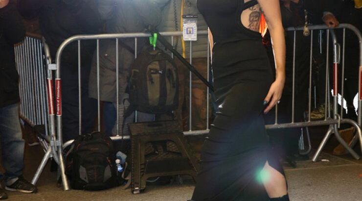 Lady Gaga: Μα πως μπορεί και περπατάει με αυτά τα παπούτσια; [εικόνες]