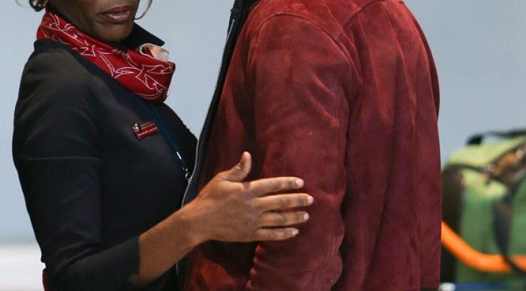 O Ryan Gosling στο Παρίσι χωρίς την Eva Mendes [εικόνες]