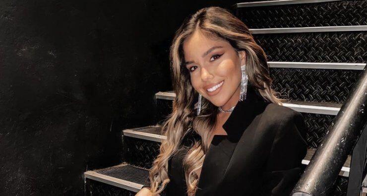 Έλενα Παπαπαναγιώτου: Φόρεσε το νέο της φόρεμα χωρίς εσώρουχο από κάτω και "έκαψε" καρδιές