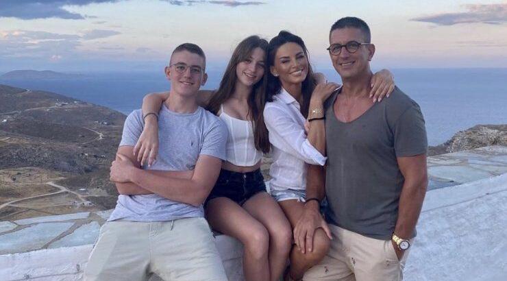 Xριστόφορος και Ραμόνα Τορναρίτη: Ο γιος τους έγινε 18 ετών και είναι ένας κούκλος