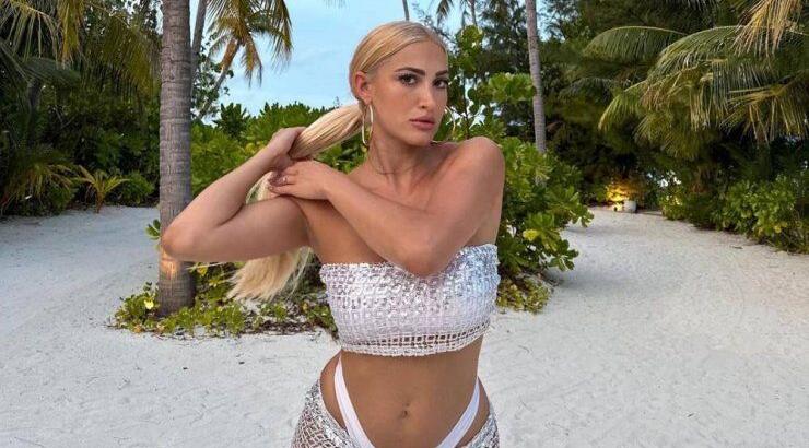 Ιωάννα Τούνη: Η αντίδρασή της όταν της ζήτησαν 900 ευρώ για movie night στις Μαλδίβες [βίντεο]