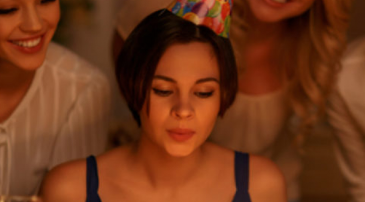 Εσύ το ήξερες; Σβήνοντας την τούρτα γενεθλίων αυξάνονται τα βακτήρια σε αυτήν!