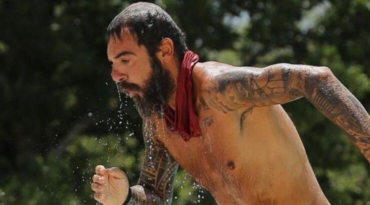 Το άγριο κράξιμο του Τριαντάφυλλου σε πρώην παίκτρια του "Survivor" και η αντίδραση της ίδιας!