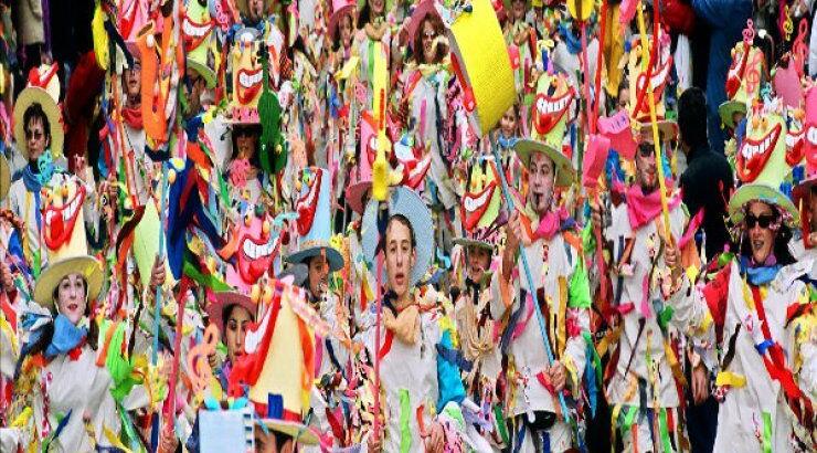 Τσικνοπέμπτη και στη Λεμεσό αρχίζει το πάρτυ του Καρναβαλιού