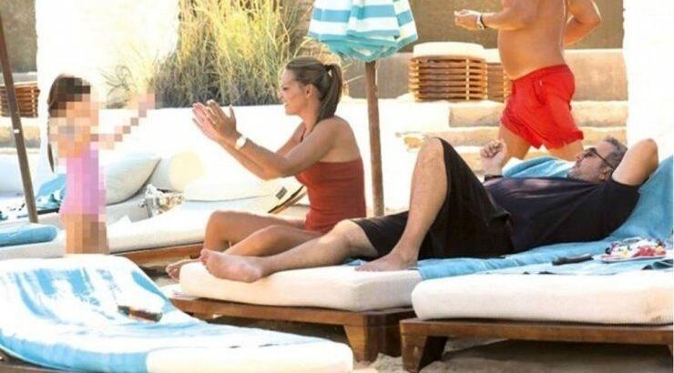 Υβόννη Μπόσνιακ: Καταγράφει την επτάχρονη κόρη της να παίζει πιάνο και εντυπωσιάζει [εικόνα & βίντεο]