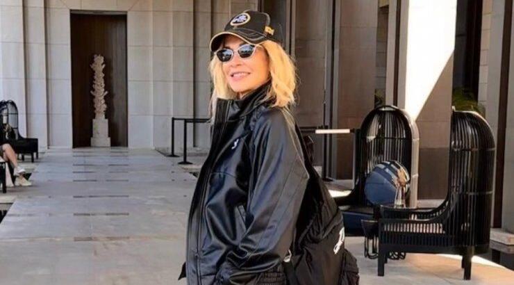 Άννα Βίσση: Η μεσημεριανή βόλτα με την κόρη και τα εγγόνια της στο κέντρο της Αθήνας [εικόνες]