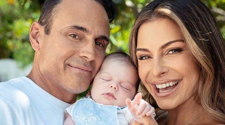 Maria Menounos: Περιγράφει πρώτη φορά τη διαδικασία τοκετού της κόρης της μέσω παρένθετης μητέρας 