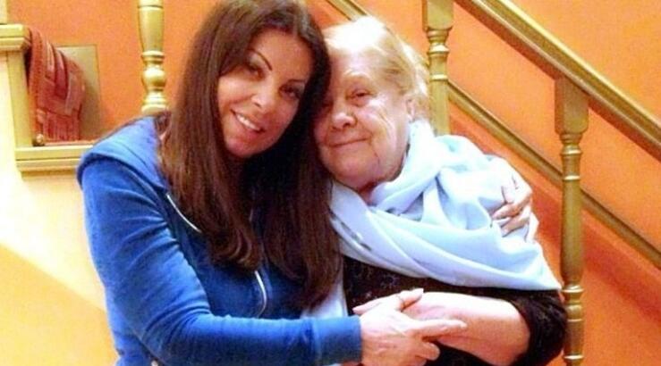 Άντζελα Δημητρίου: 