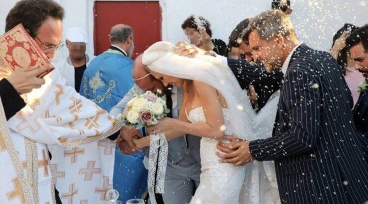 Έγινε γνωστός ο χωρισμός Ελληνίδας τραγουδίστριας μετά από τέσσερα χρόνια γάμου 