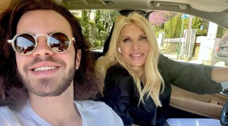 Ελένη Μενεγάκη για τον γιο της, Άγγελο Λάτσιο: "Μου ήρθε μαχαιριά στην καρδιά"