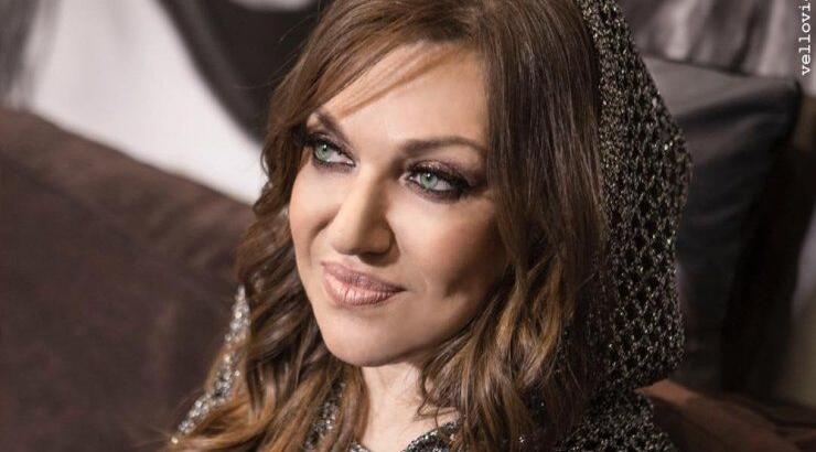 Καίτη Γαρμπή: Η συγκίνηση που ένιωσε για τον γιο της και τα δημόσια σχόλια [βίντεο]