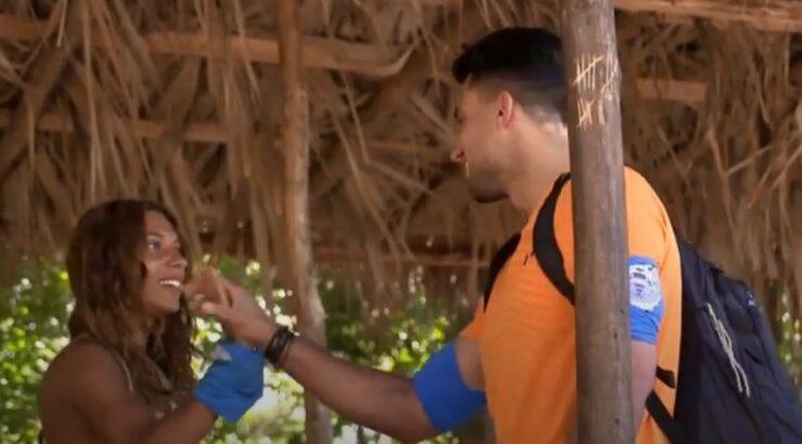 "Survivor": Σε κατάσταση σοκ η Μαριαλένα με την είσοδο του πρώην της στην μπλε ομάδα [βίντεο]