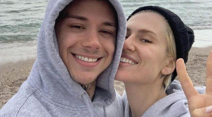 Έλενα Τσαγκρινού: Περιγράφει πως αντέδρασε όταν έμαθε ότι ο σύντροφός της έχει καρκίνο