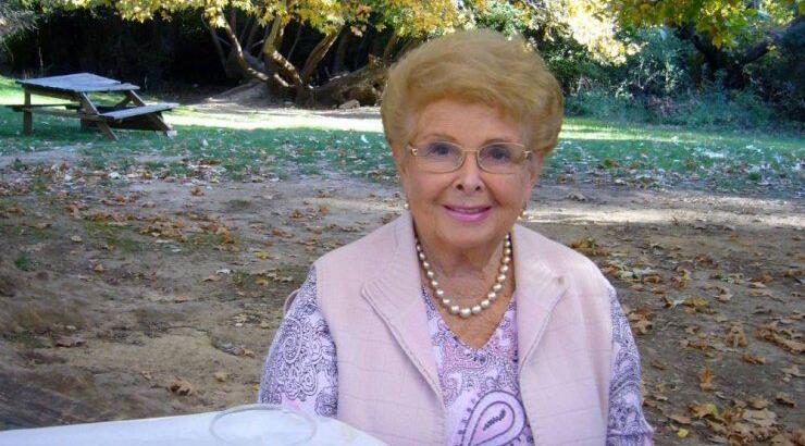 Στο νοσοκομείο η Βέφα Αλεξιάδου εμφανώς καταβεβλημένη [εικόνα]