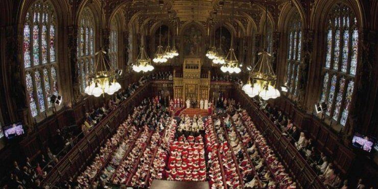 Για …εντυπωσιακή πράξη απιστίας της Κύπρου μιλούν Βρετανοί 