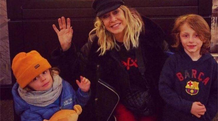 Άννα Βίσση: Δείτα τα εγγόνια της να διασκεδάζουν σε συναυλία της [εικόνες]