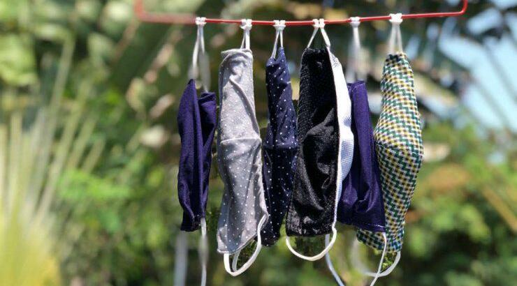 Κορωνοϊός: Πώς θα πλύνετε την μάσκα σας για να απομακρύνετε τα μικρόβια